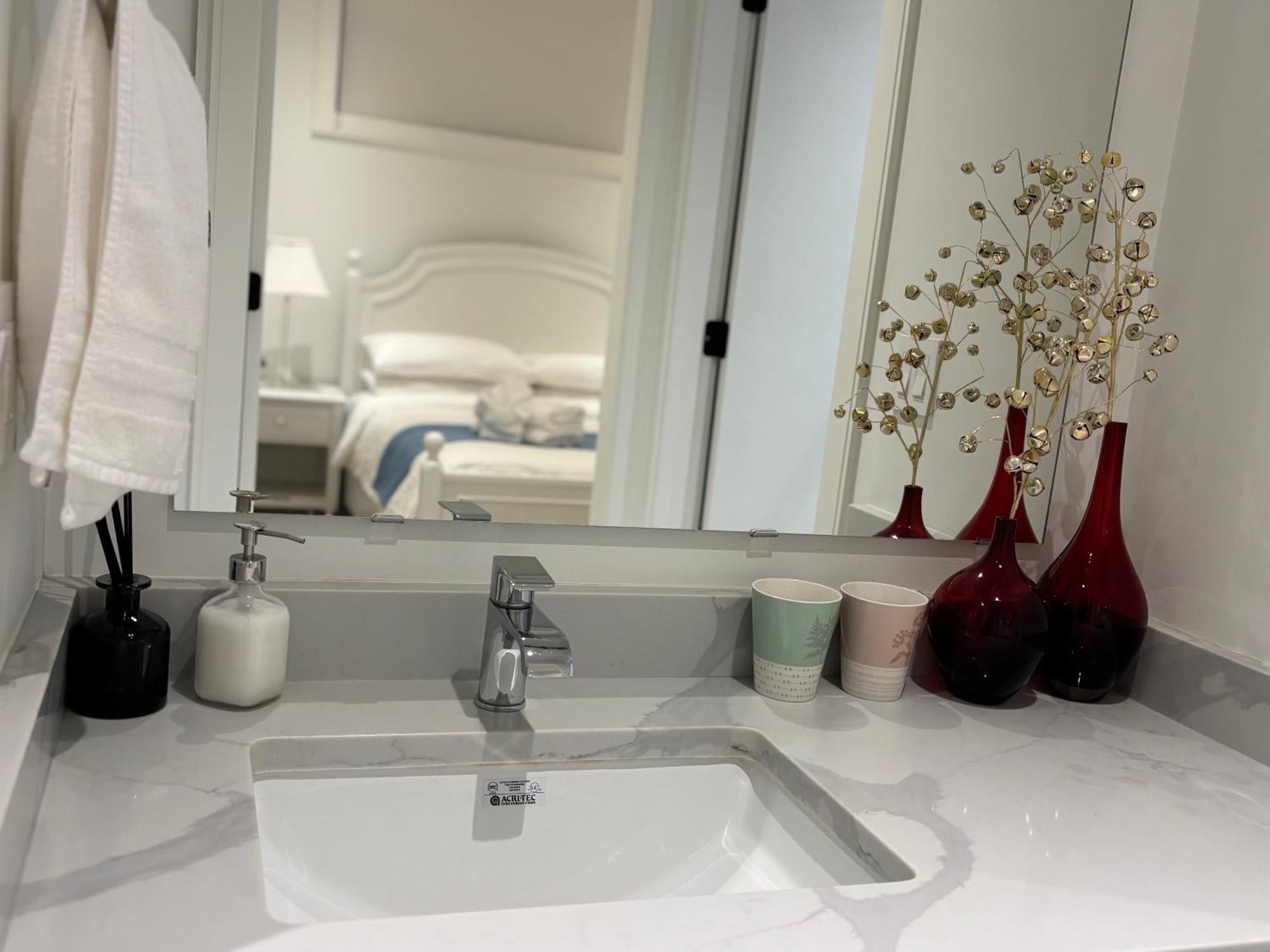 Cozy Family Suite In Vancouver Near Ubc エクステリア 写真